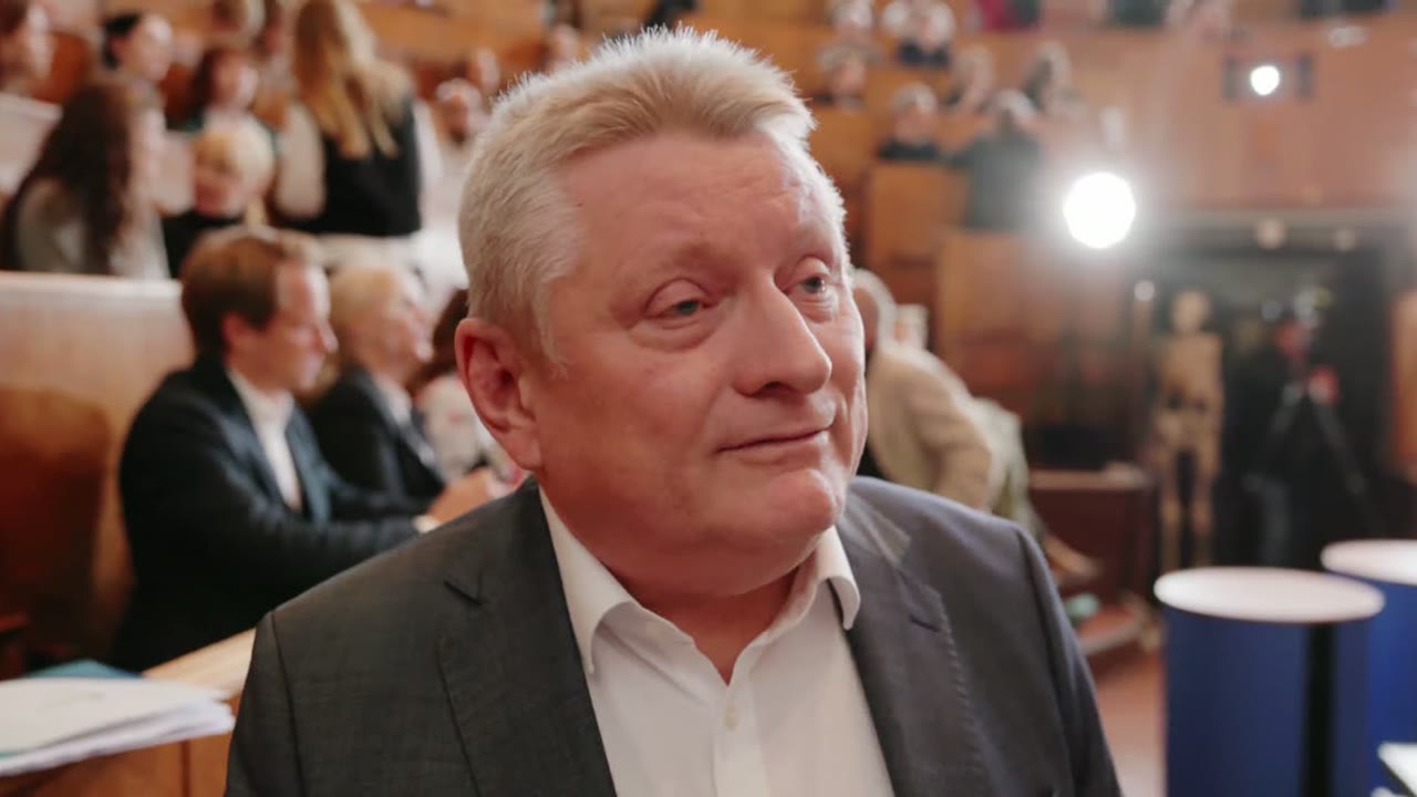 Standbild aus dem Interview mit Hermann Gröhe
